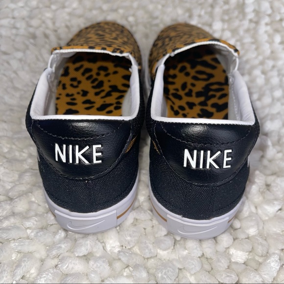 Nike Womens Size 8.5 Court Legacy Slip On Leopard Sneakers DJ5938-001 - Picture 3 of 8